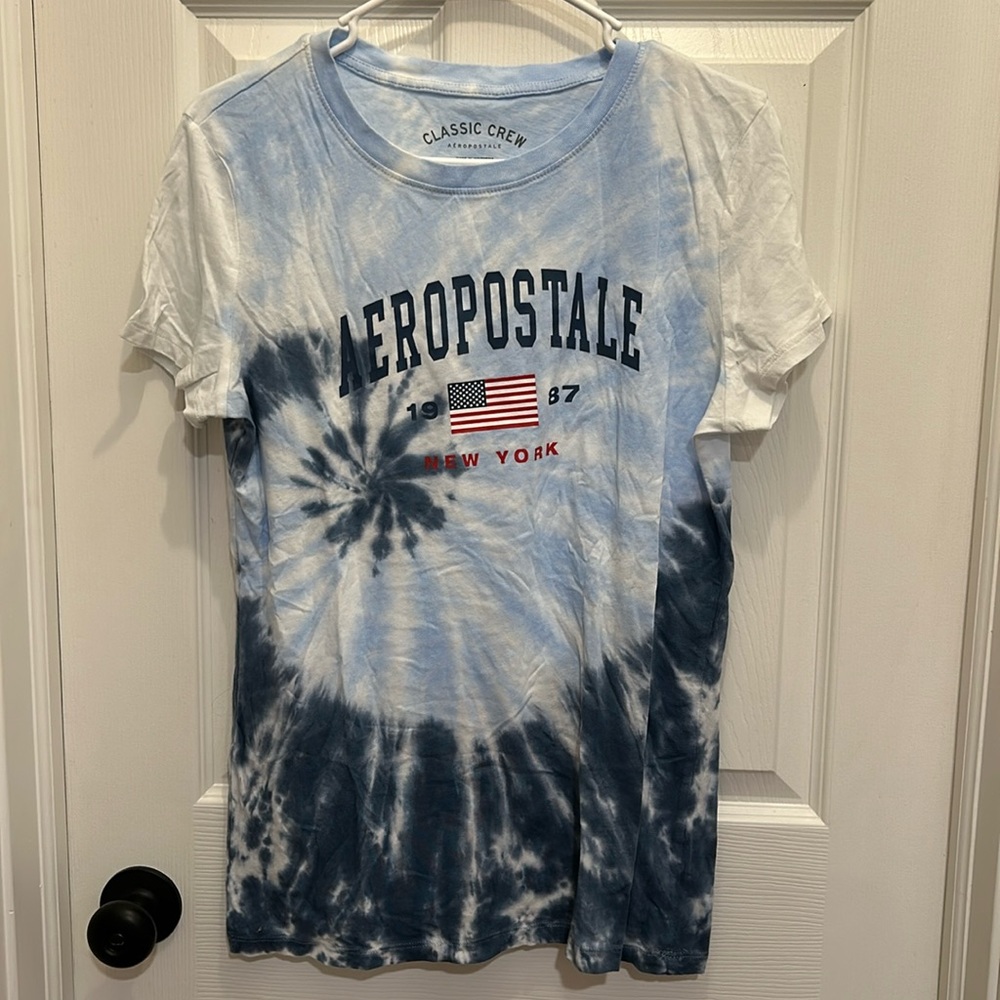 AEROPOSTALE Tie Dye Blue and White American Flag T-Shirt SIZE: Juniors X-Large